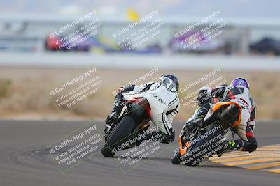 media/Sep-24-2022-CVMA (Sat) [[a45f954247]]/Race 10 Amateur Supersport Middleweight/